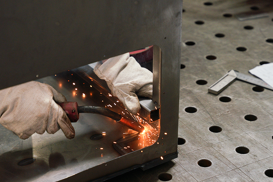 Умное изготовление листового металла ускоряет модернизацию производства: Runjiutian способствует повышению качества